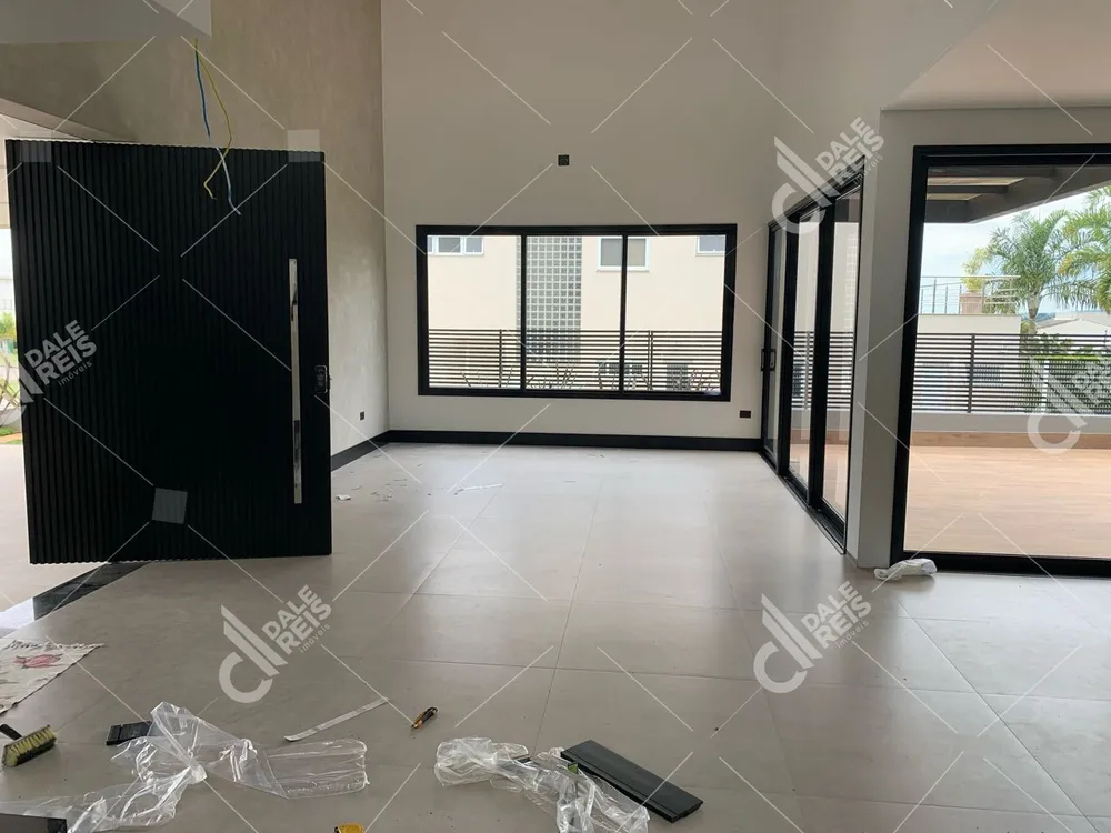 Casa, 4 quartos, 380 m² - Foto 1