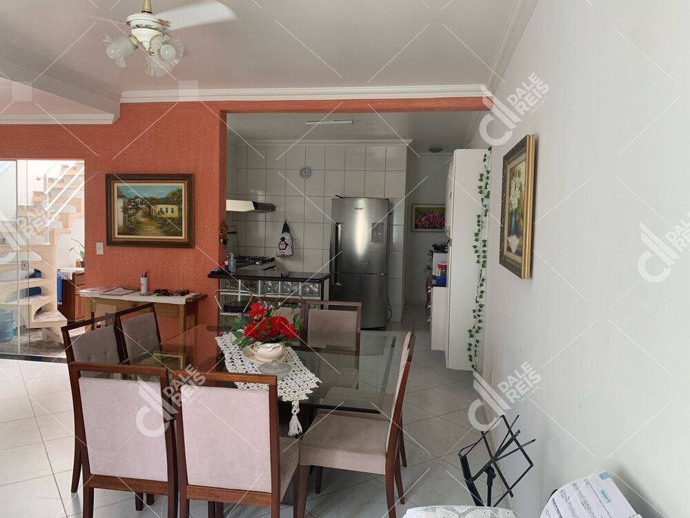 Casa, 2 quartos, 100 m² - Foto 2