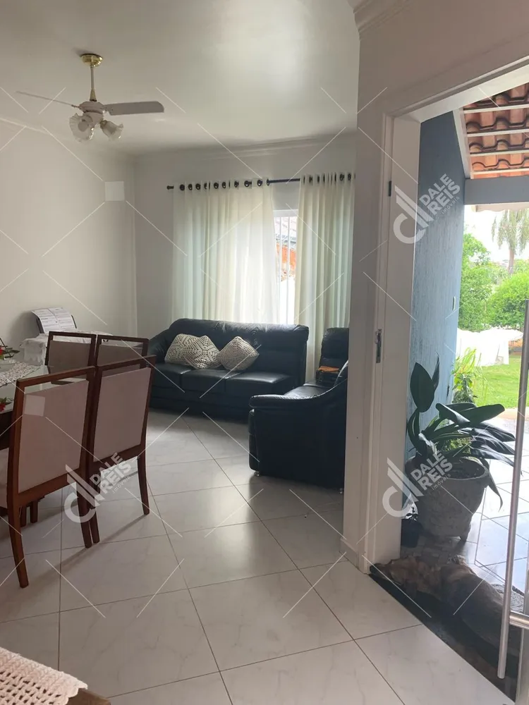 Casa, 2 quartos, 100 m² - Foto 2