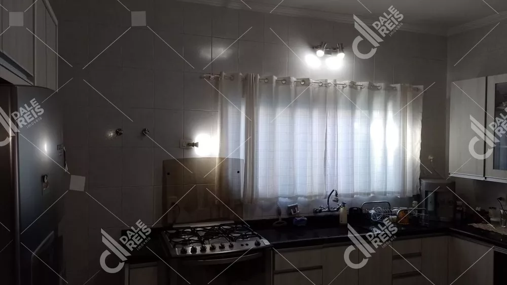 Casa, 4 quartos, 330 m² - Foto 14