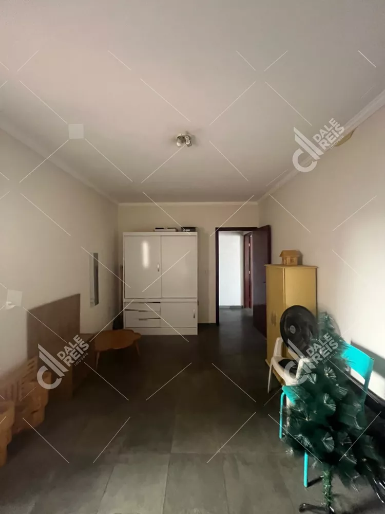 Casa, 4 quartos, 250 m² - Foto 3