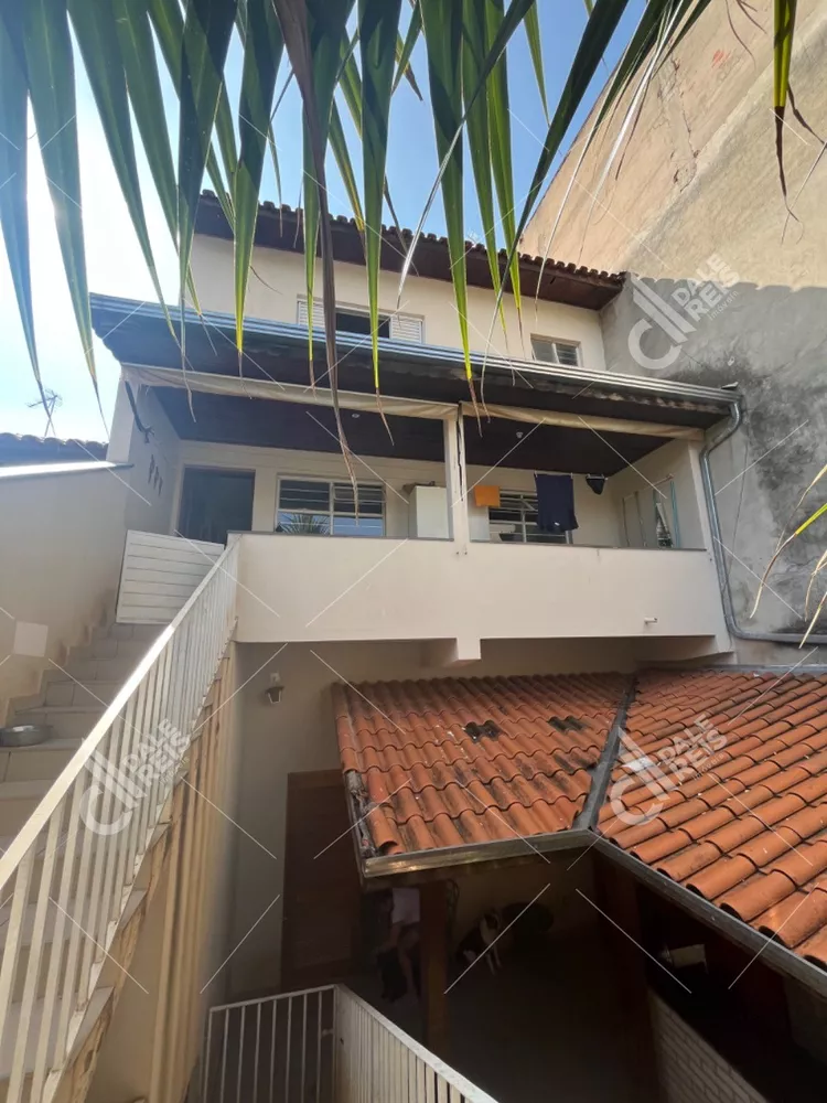 Casa, 4 quartos, 250 m² - Foto 9