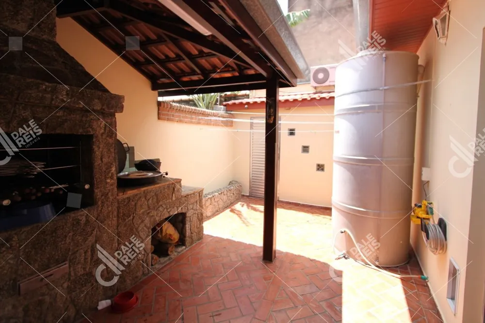 Casa, 3 quartos, 215 m² - Foto 15