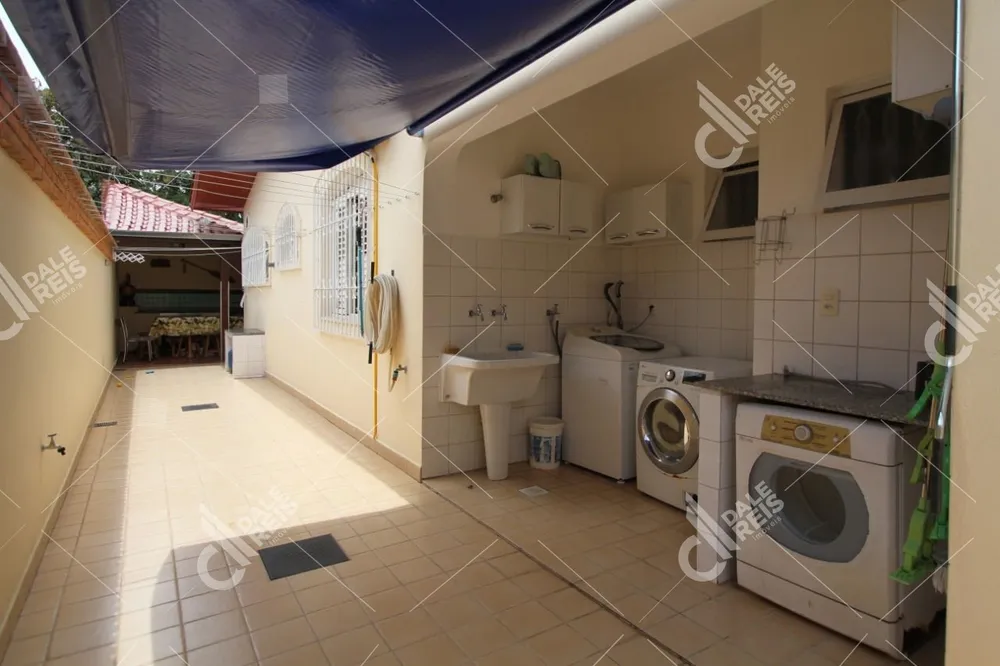 Casa, 3 quartos, 215 m² - Foto 10