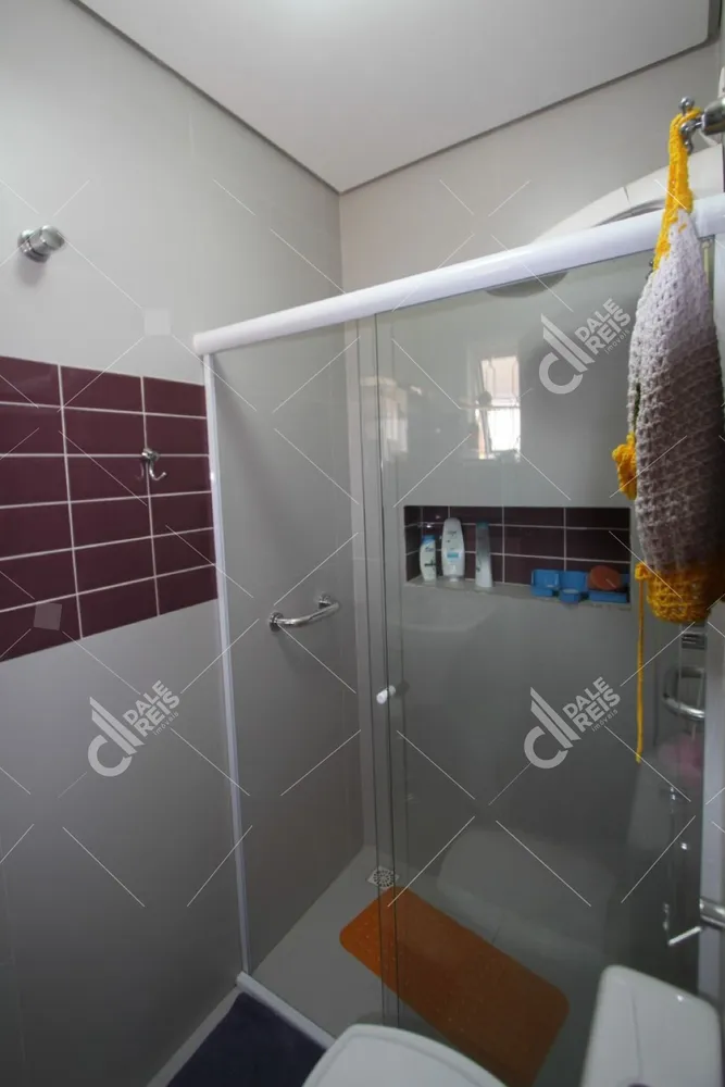 Casa, 3 quartos, 215 m² - Foto 2