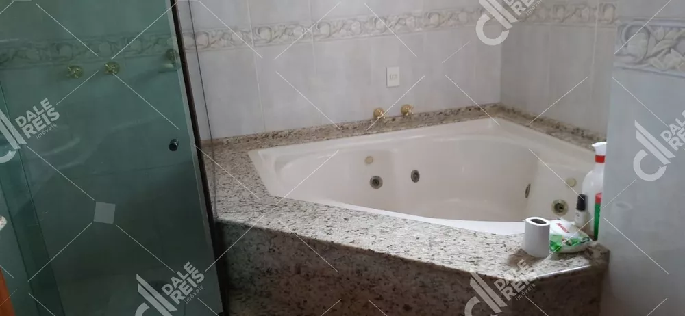 Casa, 3 quartos, 361 m² - Foto 2