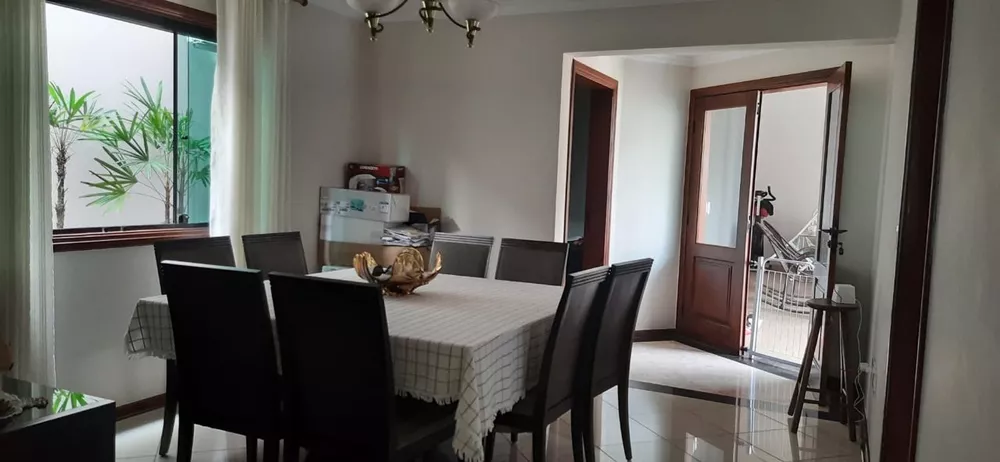 Casa, 3 quartos, 361 m² - Foto 6