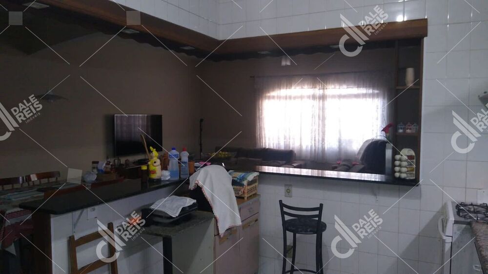Casa, 3 quartos, 260 m² - Foto 24