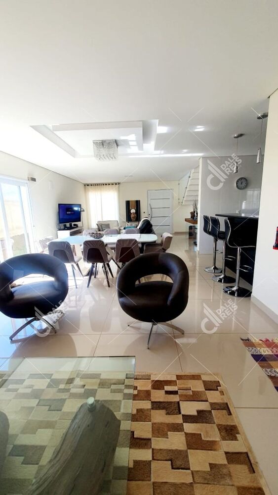 Casa, 4 quartos, 426 m² - Foto 3