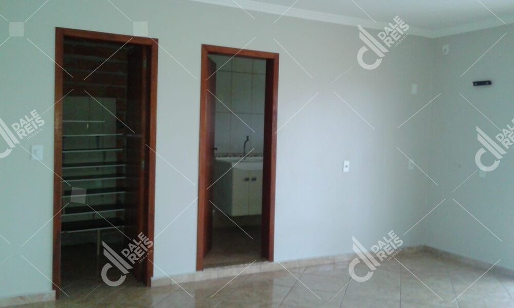 Casa, 3 quartos, 230 m² - Foto 11