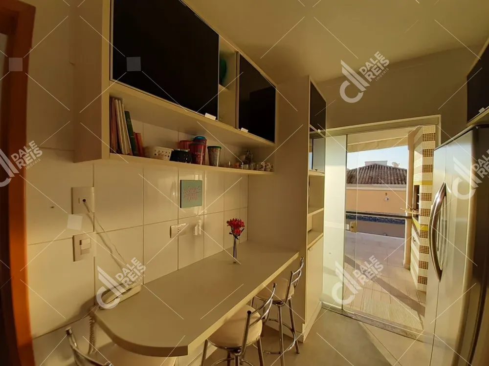 Casa, 4 quartos, 250 m² - Foto 9