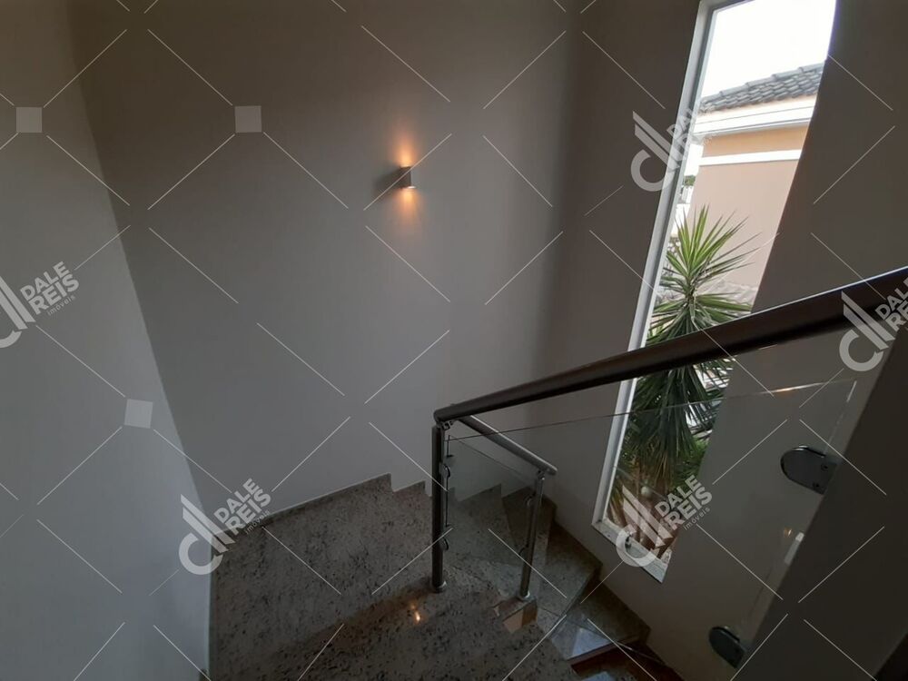 Casa, 4 quartos, 250 m² - Foto 12