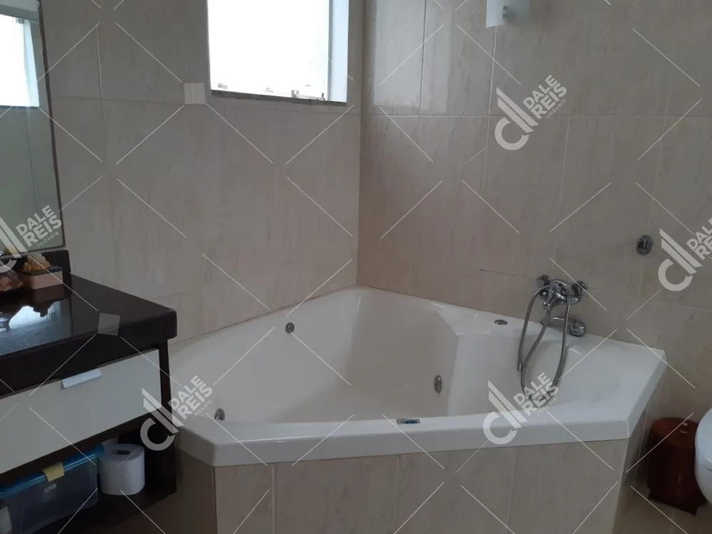 Casa, 4 quartos, 250 m² - Foto 10
