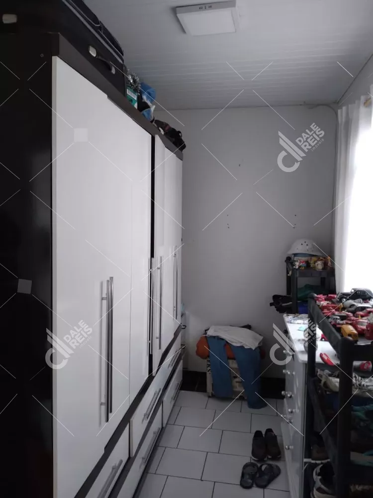 Casa de Condomínio à venda com 5 quartos, 179m² - Foto 7