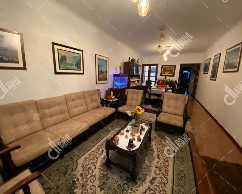 Casa, 3 quartos, 247 m² - Foto 2