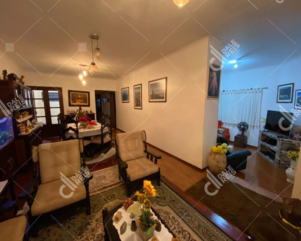 Casa, 3 quartos, 247 m² - Foto 4