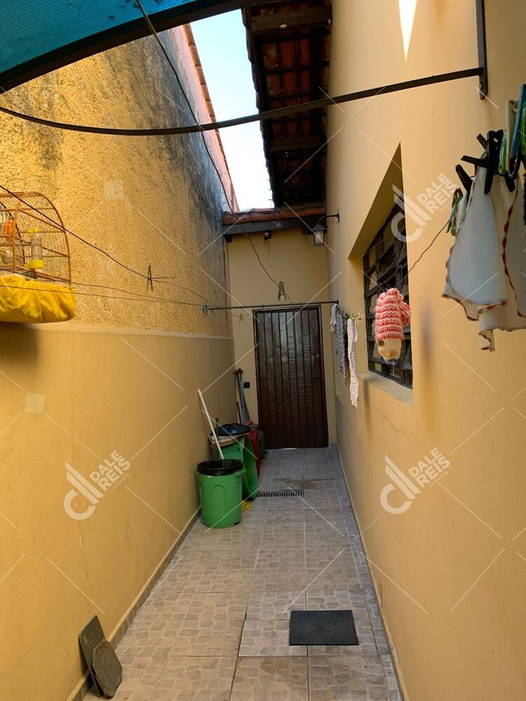 Casa, 3 quartos, 247 m² - Foto 30