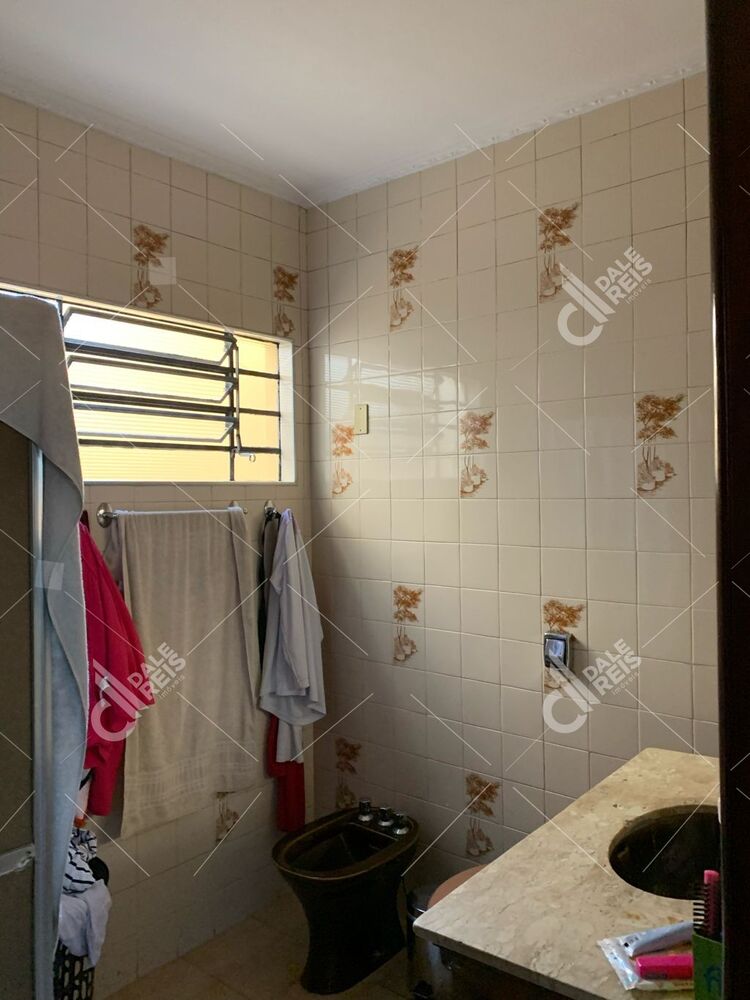 Casa, 3 quartos, 247 m² - Foto 21