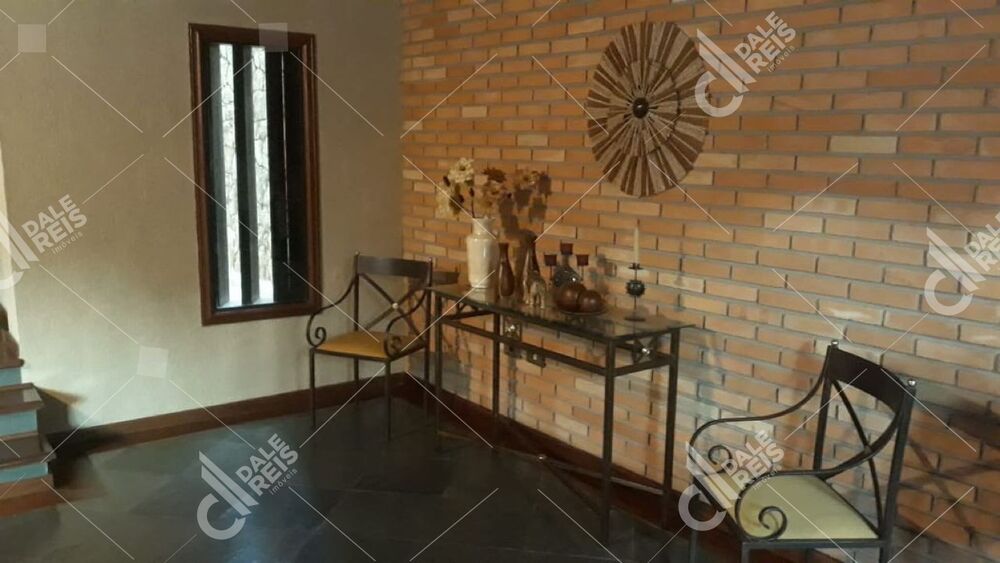 Casa, 3 quartos, 360 m² - Foto 1