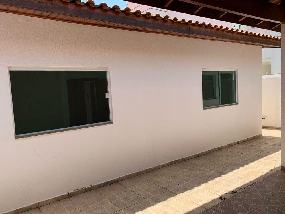 Casa de Condomínio para alugar com 3 quartos, 168m² - Foto 28
