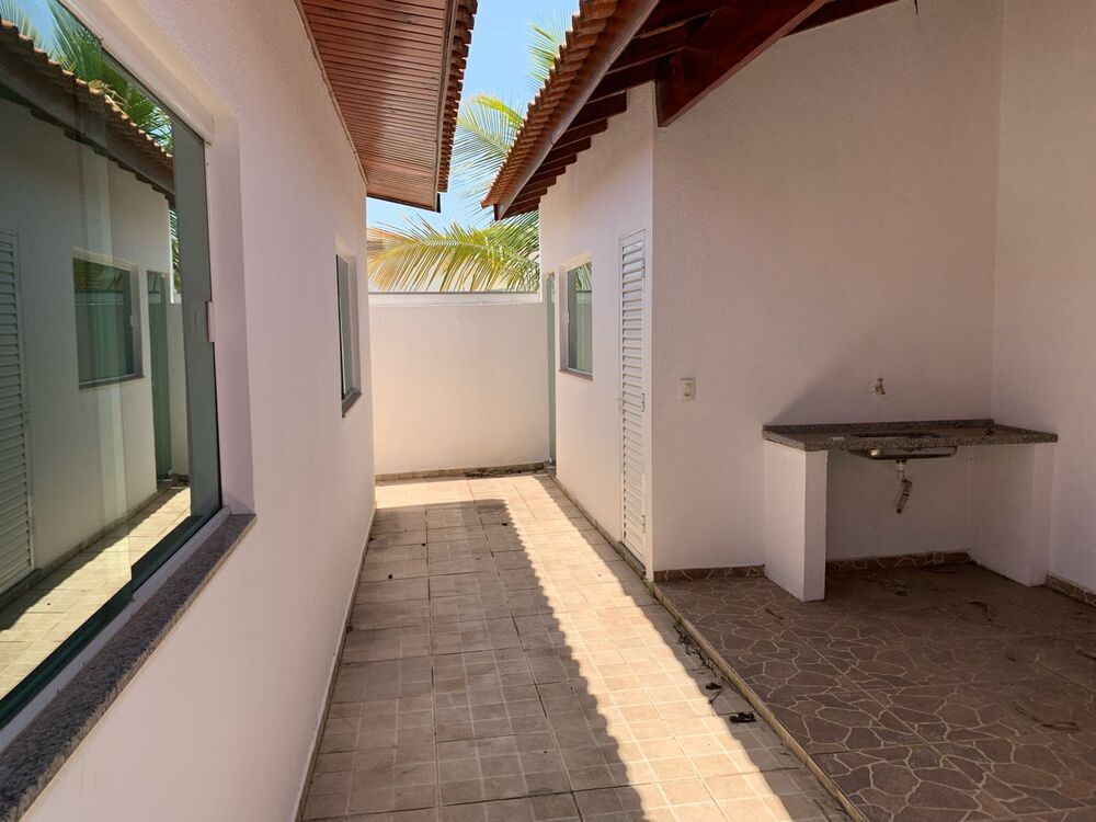 Casa de Condomínio para alugar com 3 quartos, 168m² - Foto 26