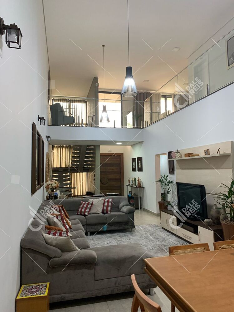 Casa, 4 quartos, 420 m² - Foto 1