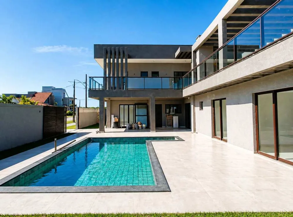 Sobrado, 6 quartos, 350 m² - Foto 1