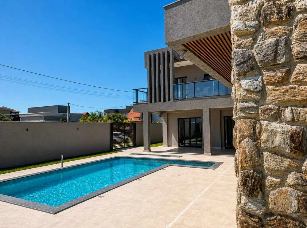 Sobrado, 6 quartos, 350 m² - Foto 2