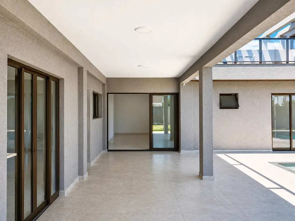 Sobrado, 6 quartos, 350 m² - Foto 4