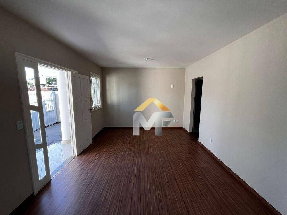 Casa, 3 quartos, 180 m² - Foto 13