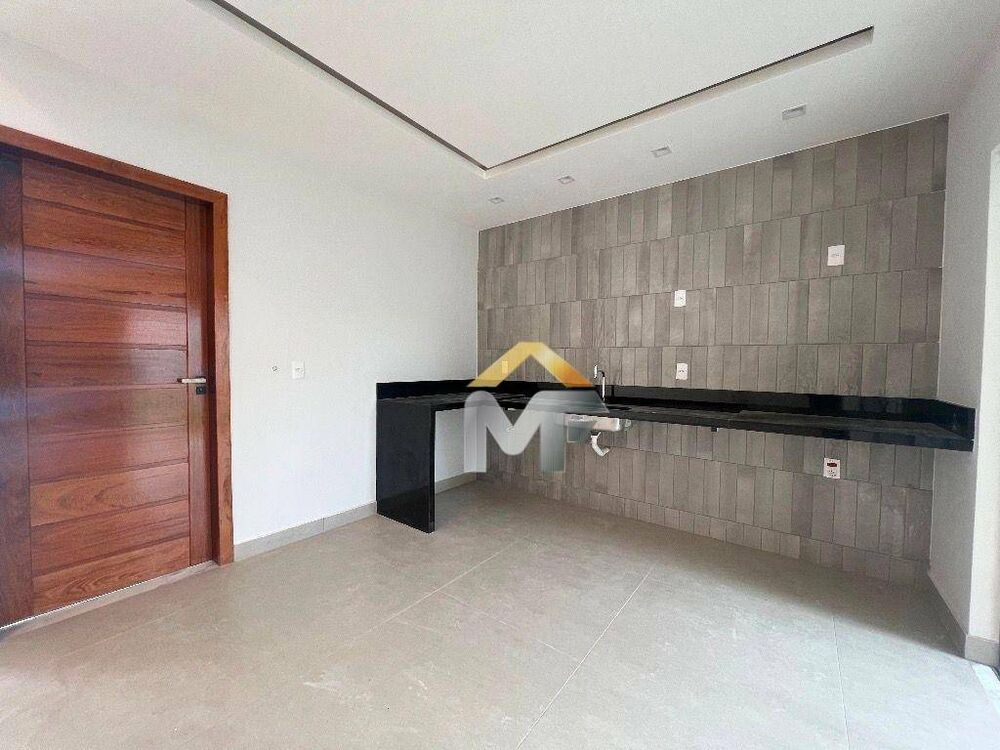 Casa, 3 quartos, 112 m² - Foto 1