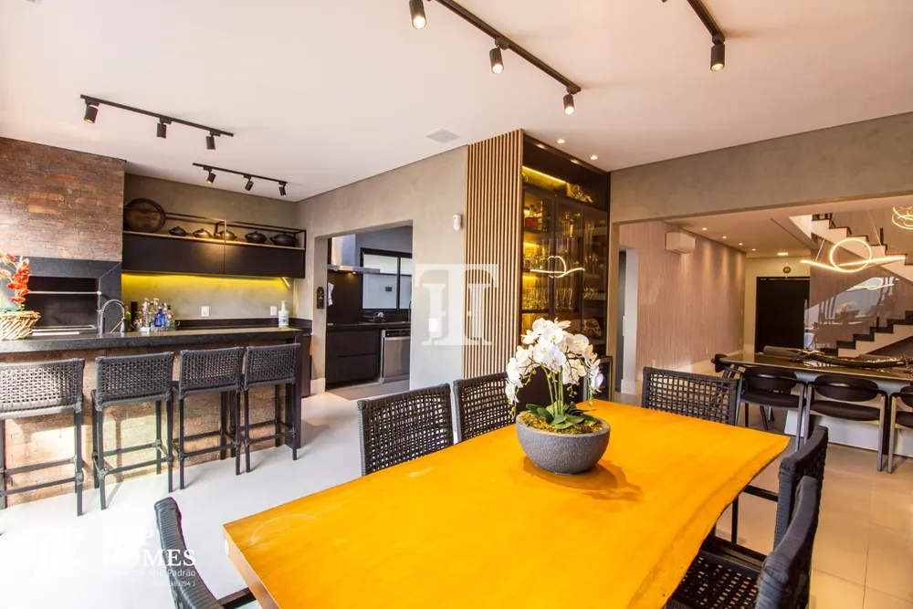 Casa, 5 quartos, 350 m² - Foto 2
