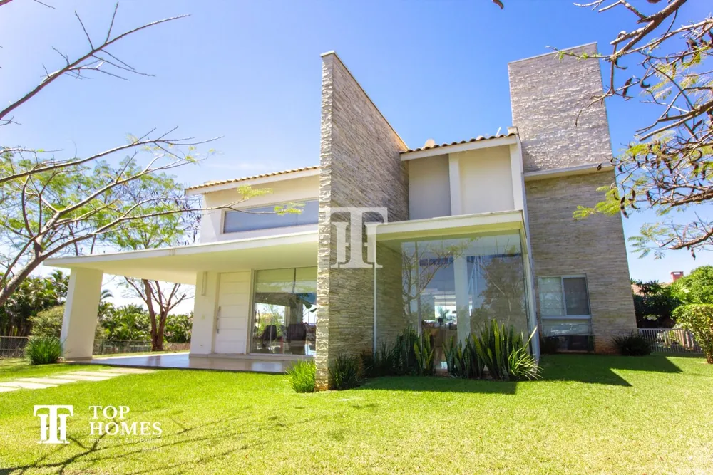Casa, 3 quartos, 605 m² - Foto 1