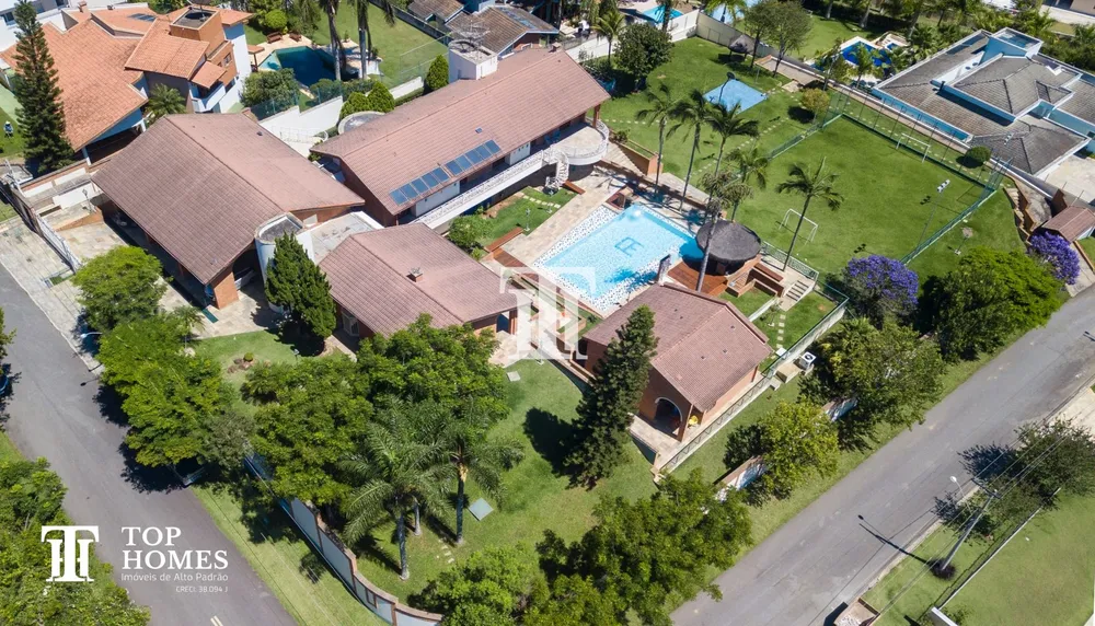Casa, 6 quartos, 936 m² - Foto 1