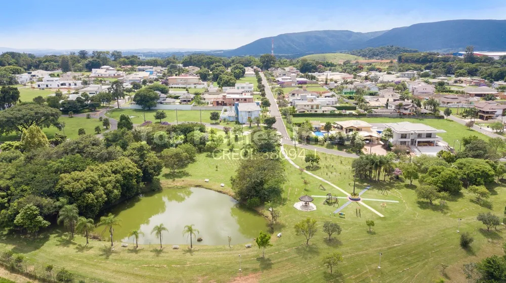 Loteamento e Condomínio, 1000 m² - Foto 1