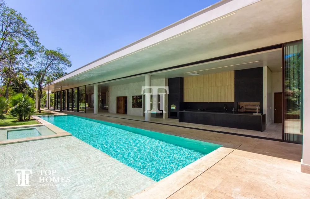 Casa, 5 quartos, 1300 m² - Foto 1
