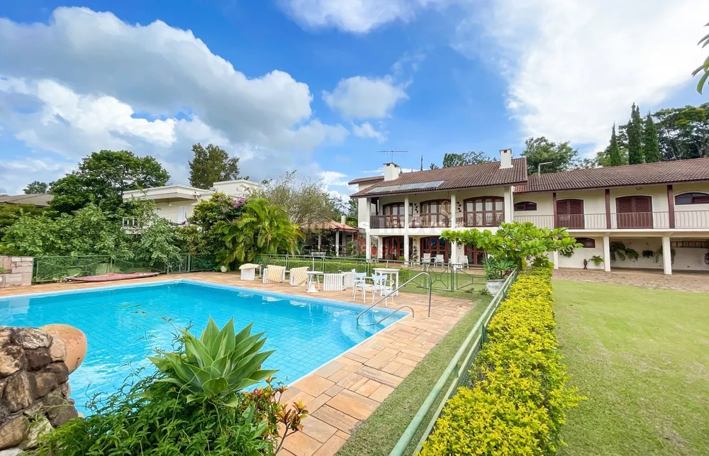 Casa, 6 quartos, 486 m² - Foto 1
