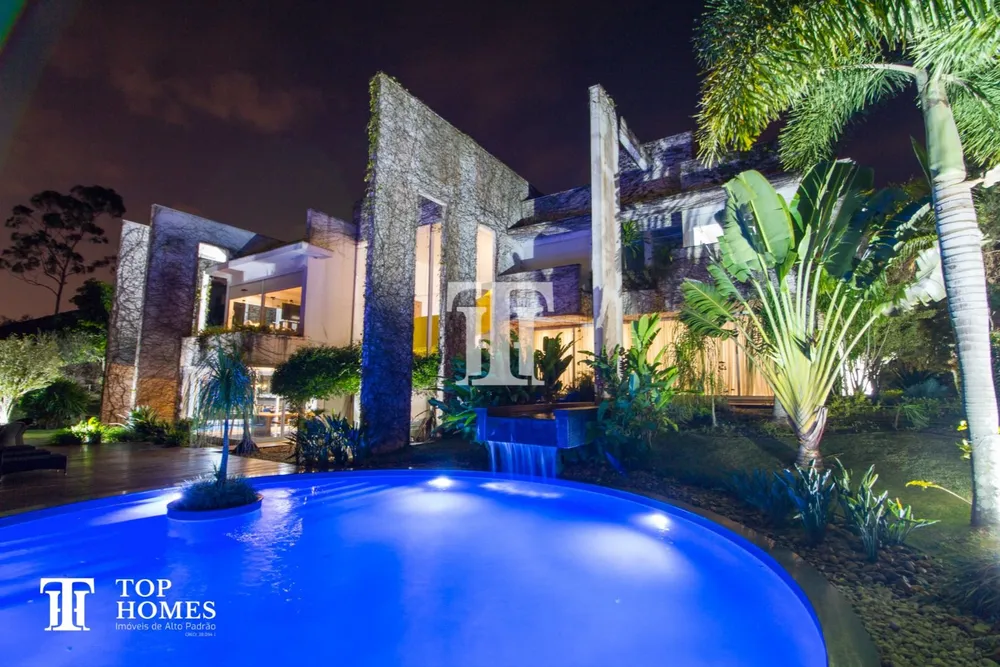 Casa, 5 quartos, 900 m² - Foto 1