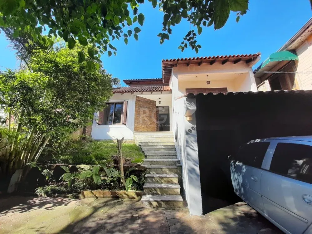 Casa, 5 quartos, 122 m² - Foto 1