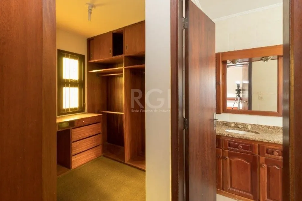Casa, 3 quartos, 319 m² - Foto 2