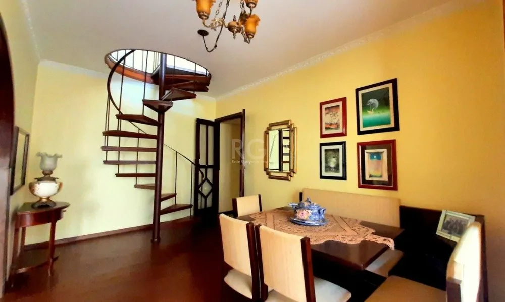 Casa, 3 quartos, 142 m² - Foto 2