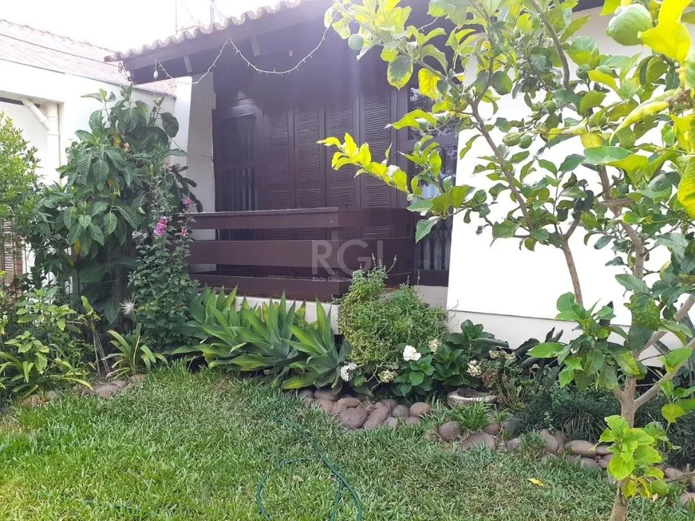 Casa, 4 quartos, 260 m² - Foto 2
