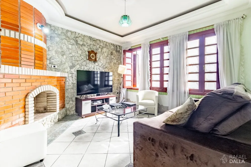 Casa, 3 quartos, 574 m² - Foto 1