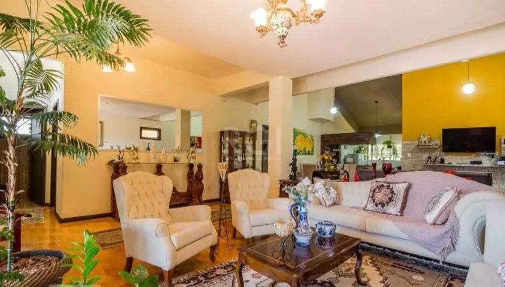 Casa, 4 quartos, 294 m² - Foto 2