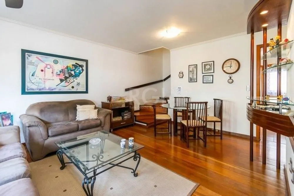 Casa, 3 quartos, 224 m² - Foto 2