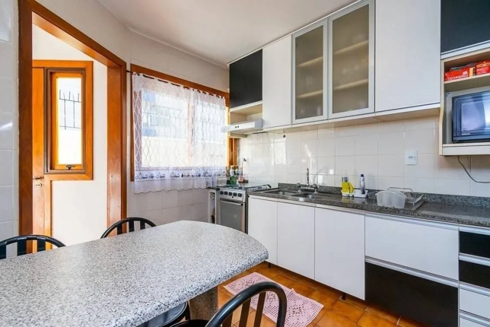 Casa, 3 quartos, 224 m² - Foto 4