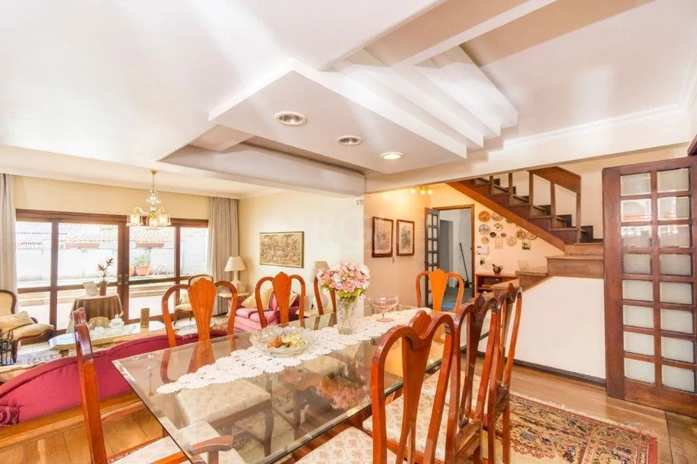 Casa, 4 quartos, 333 m² - Foto 1