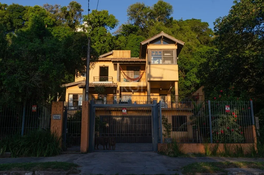 Casa, 4 quartos, 323 m² - Foto 2