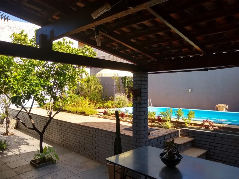 Casa, 3 quartos, 200 m² - Foto 4