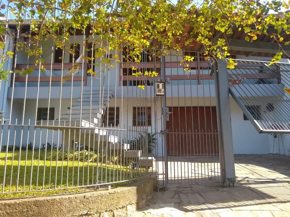 Casa, 3 quartos, 200 m² - Foto 2